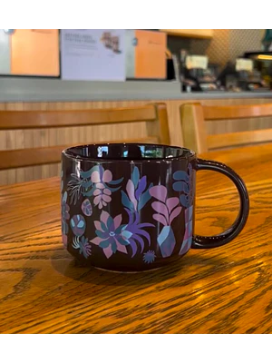 TAZA CERÁMICA MARRÓN FLORAL 14 OZ (≈ 414 ML)