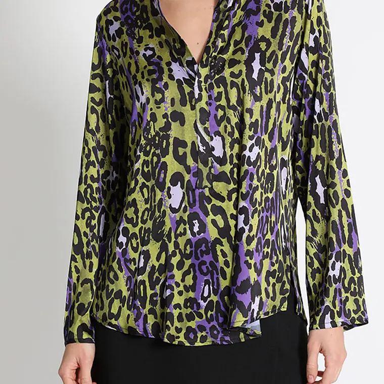 BLUSA MAO SATÍN ESTAMPADO ANIMAL, VERDE, COLECCIÓN ITALIA (TALLA XL) 3
