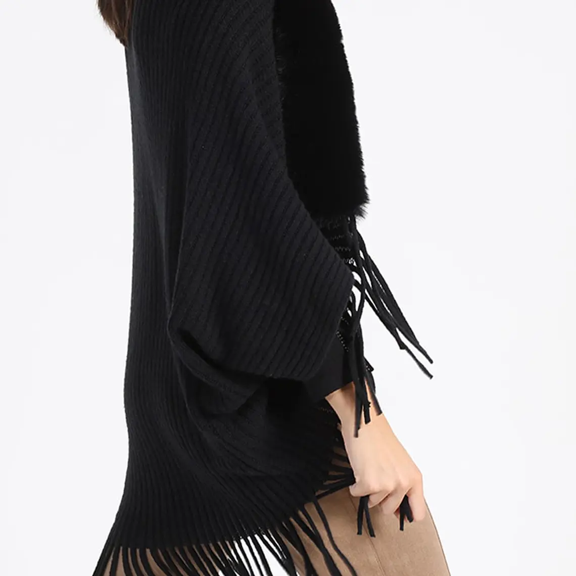 PONCHO TEJIDO NEGRO (TALLA ÚNICA) 2
