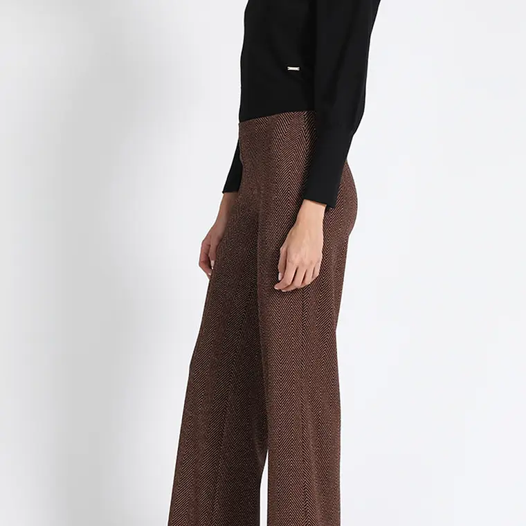 PANTALÓN FLARE JERSEY FANTASÍA LUREX, TIRO MEDIO, CAFÉ, COLECCIÓN ITALIA (TALLA L) 5