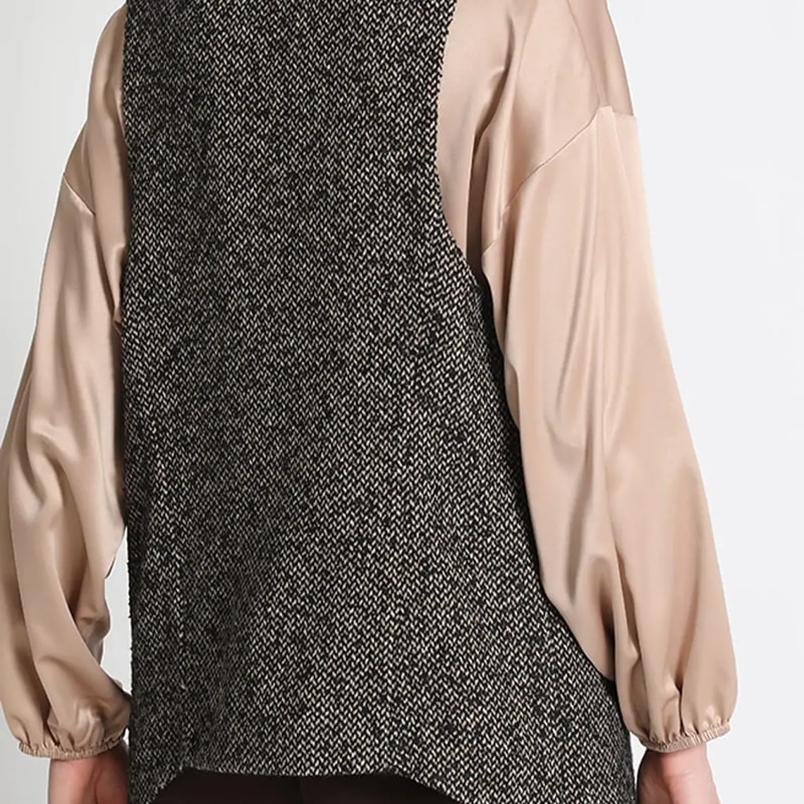 CHALECO DE VESTIR SIN MANGAS, TWEED FANTASÍA, COLECCIÓN ITALIA (TALLA L) 4