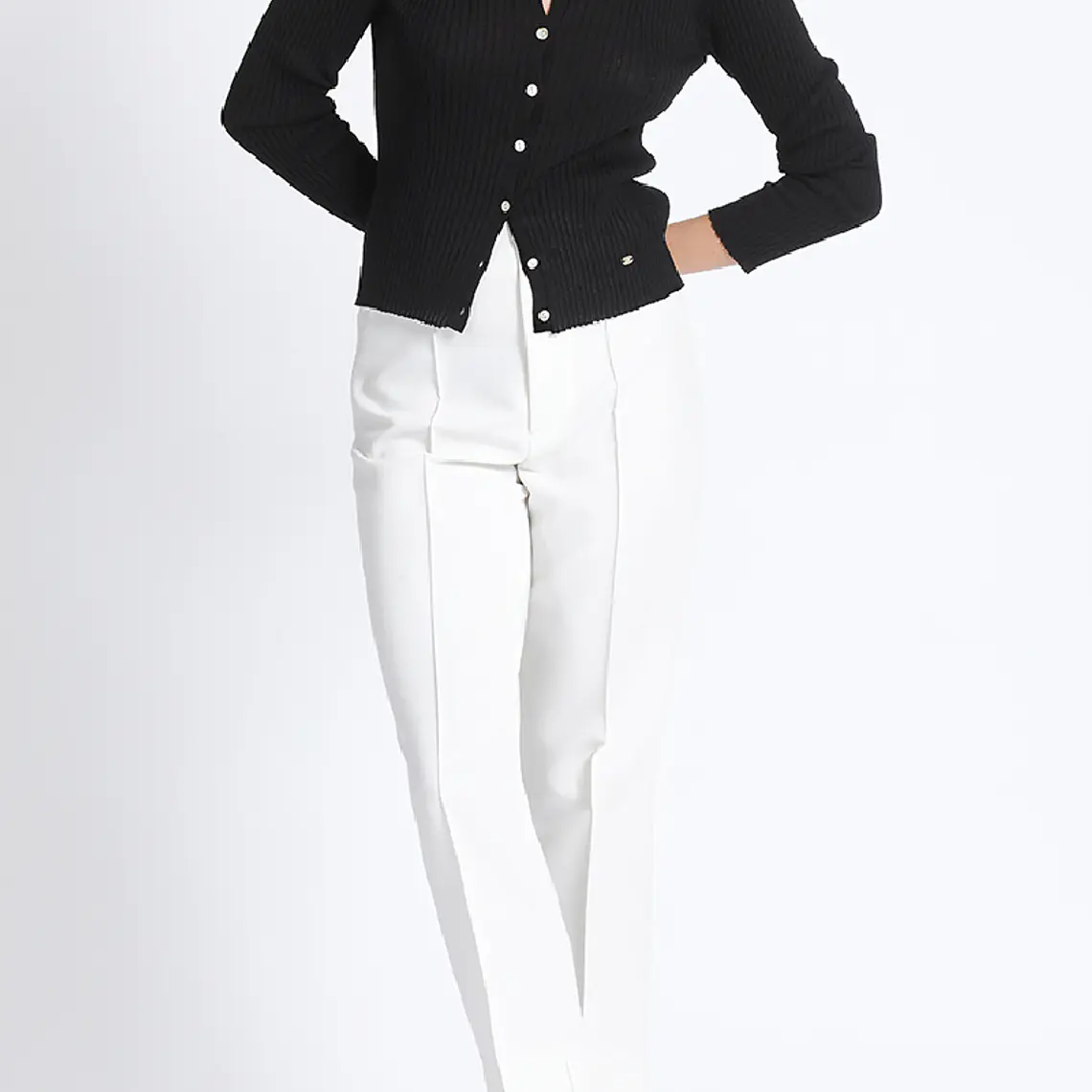 TEJIDO CARDIGAN CUYELLO V BOTON NACAR NEGRO (TAALLA XL) 4