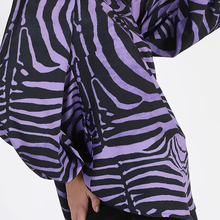 BLUSÓN ESTAMPADO CON CINTURÓN, MORADA, COLECCIÓN ITALIA (TALLAS S y L) 6