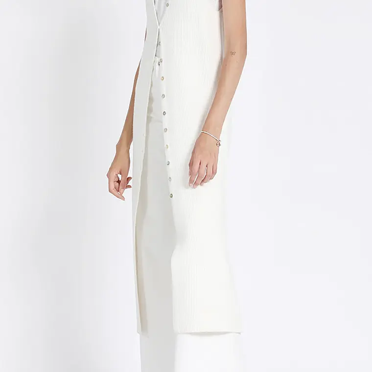 TEJIDO TAPADO ESCOTE V SIN MANGAS CRUDO (TALLAS S a L) 5