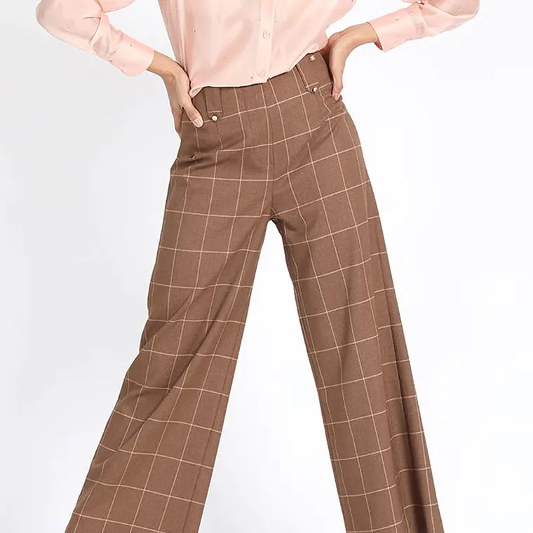 PANTALON ANCHO SIN PRETINA CON PASADORES CUADROS CAFÉ (TALLA 44) 5