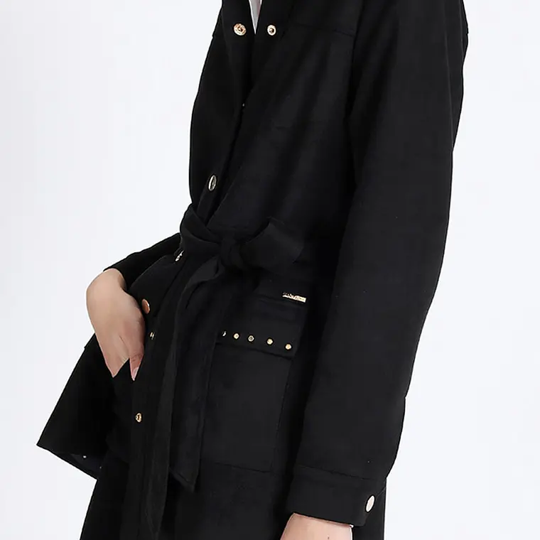 CHAQUETA LARGA DE SUEDE CON LAZO Y FORRO ESTAMPADO NEGRO (TALLA L) 3