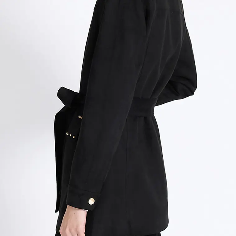 CHAQUETA LARGA DE SUEDE CON LAZO Y FORRO ESTAMPADO NEGRO (TALLA L) 4