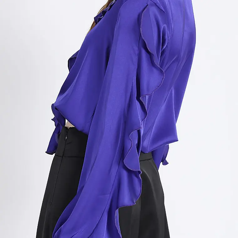 BLUSA M/L ESCOTE V VUELOS INSERTOS ESCOTE Y MANGA VIOLETA (TALLA S) 7