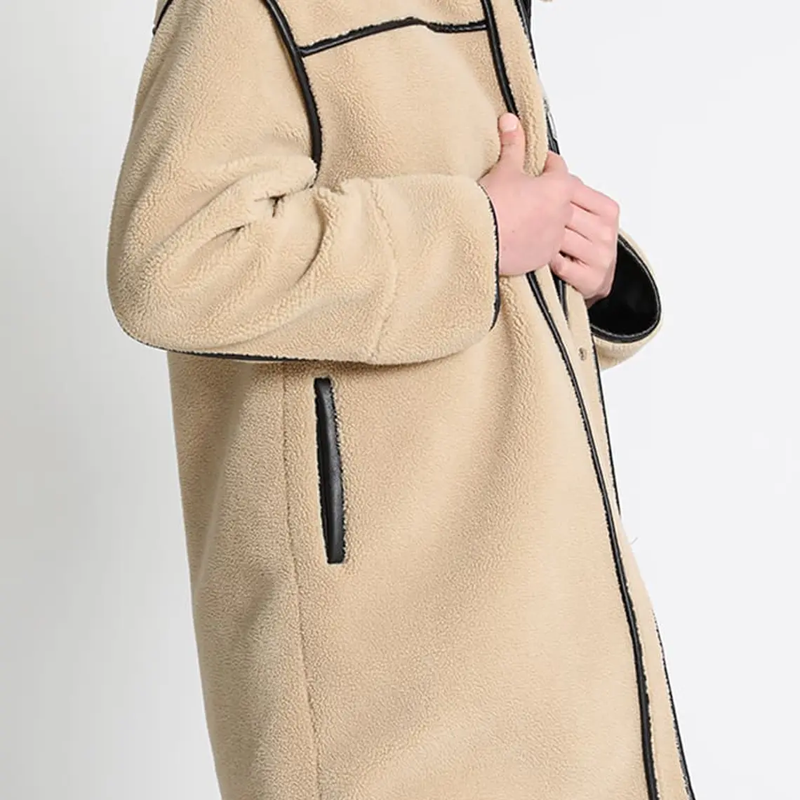 CHAQUETÓN RECTO REVERSIBLE EFECTO PIEL  REVÉS NEGRO (TALLAS S y M) 2