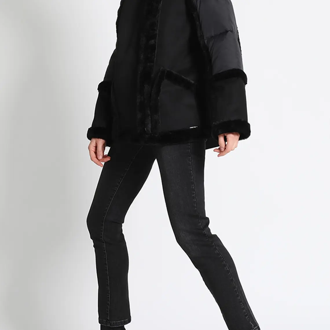 CHAQUETA AVIADOR MIX EFECTO GAMUZA Y PARKA NEGRO (TALLA S) 4