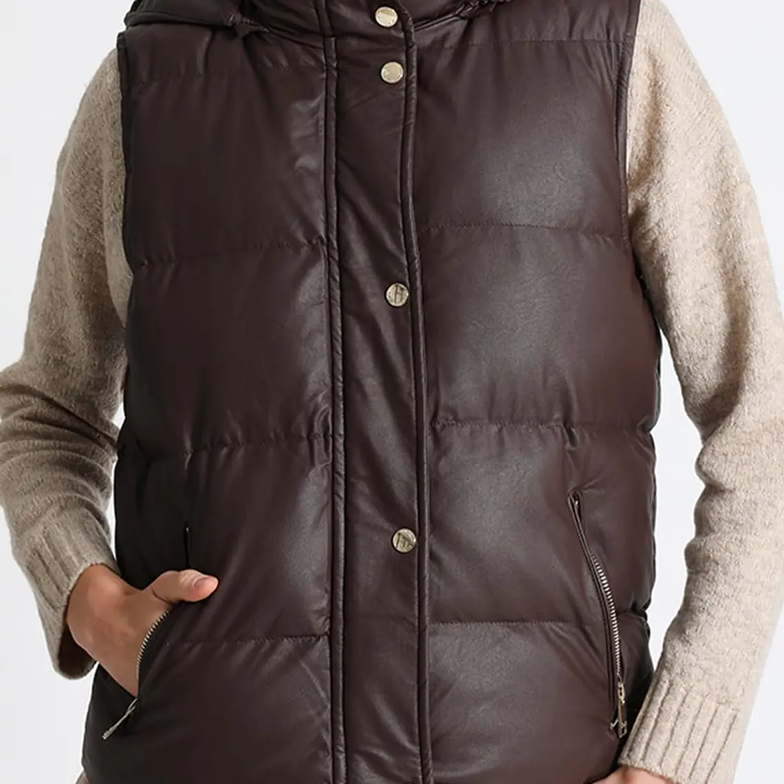 PARKA EFECTO CUERO CON CAPUCHÓN CHOCOLATE (TALLA L) 1