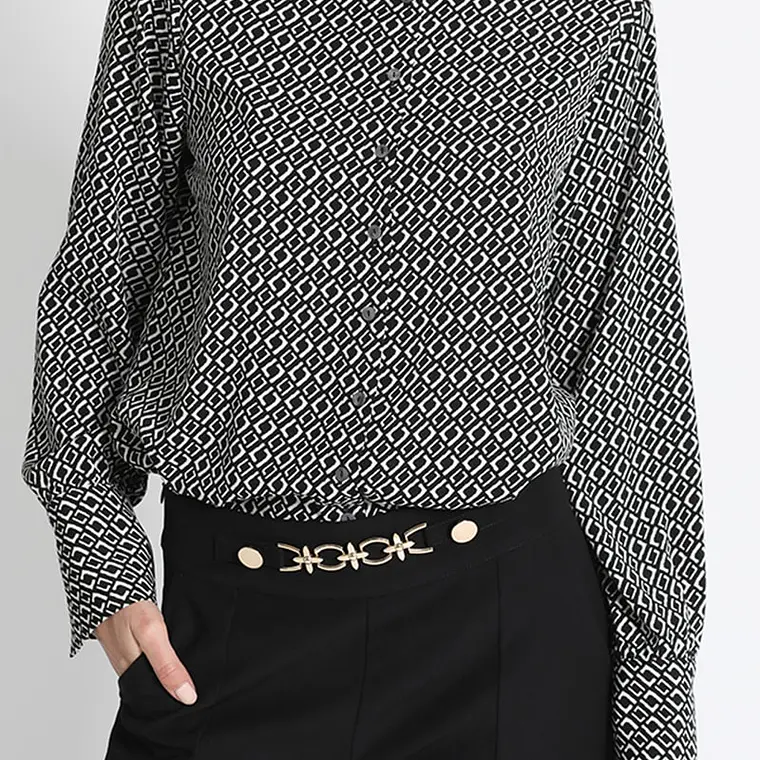 BLUSA CAMISERA ESTAMPADA NEGRO (TALLA S) 1