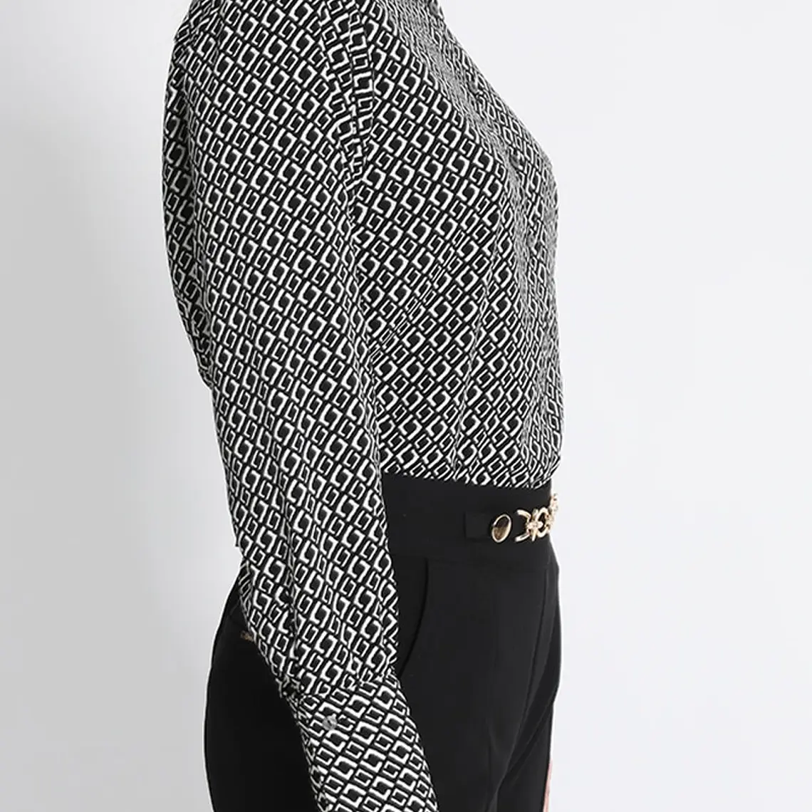 BLUSA CAMISERA ESTAMPADA NEGRO (TALLA S) 3