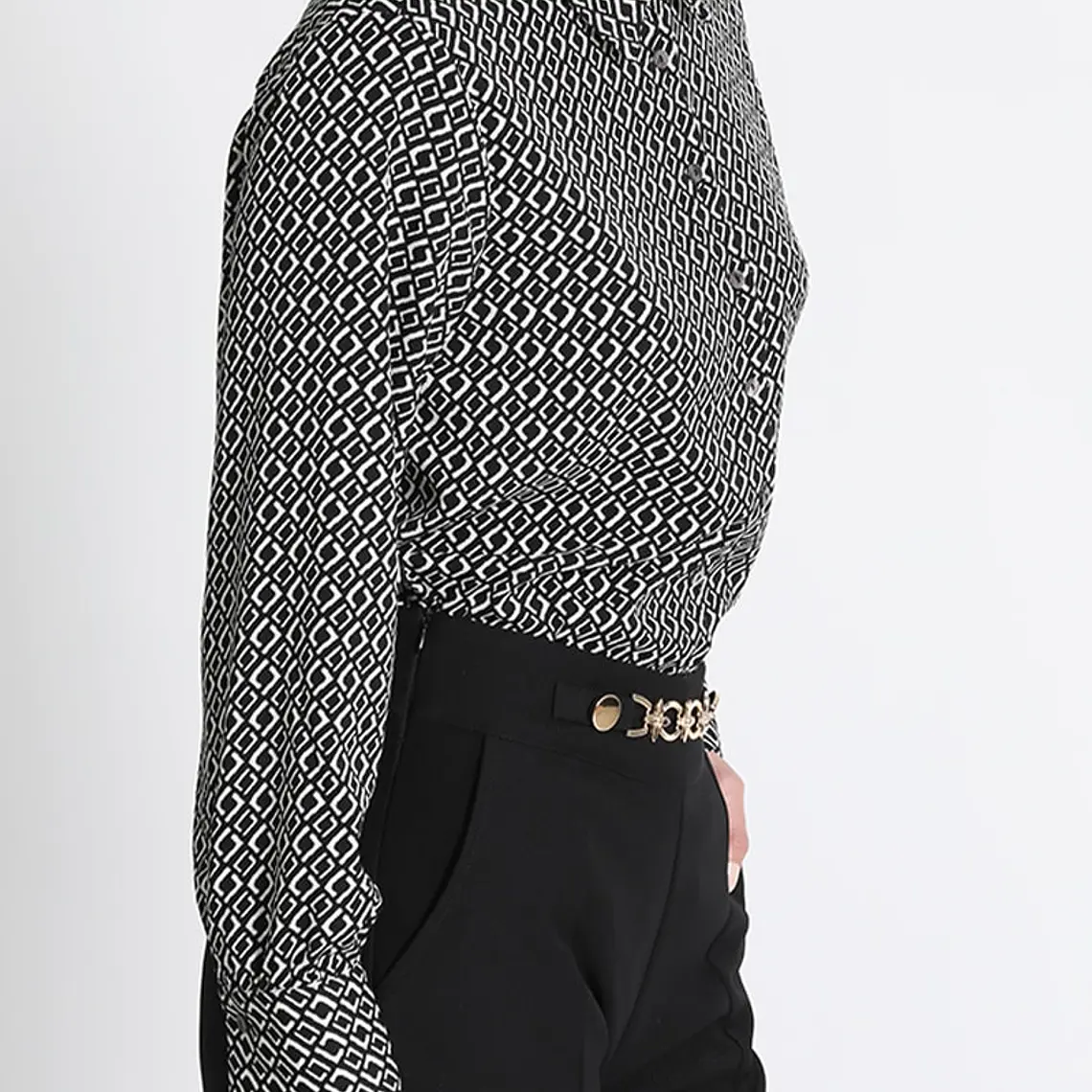 BLUSA CAMISERA ESTAMPADA NEGRO (TALLA S) 5