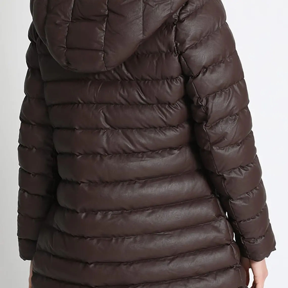PARKA EFECTO CUERO CON CAPUCHÓN CHOCOLATE (TALLA L) 3