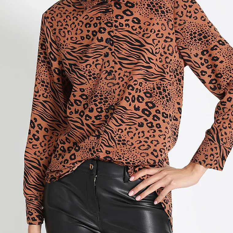 BLUSA CAMISERA ESTAMPADO ANIMAL CAFÉ (TALLA M) 6