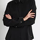 BLUSA CAMISERA ENTALLADA  BOTÓN JOYA  NEGRO (TALLA XL) - Miniatura 4