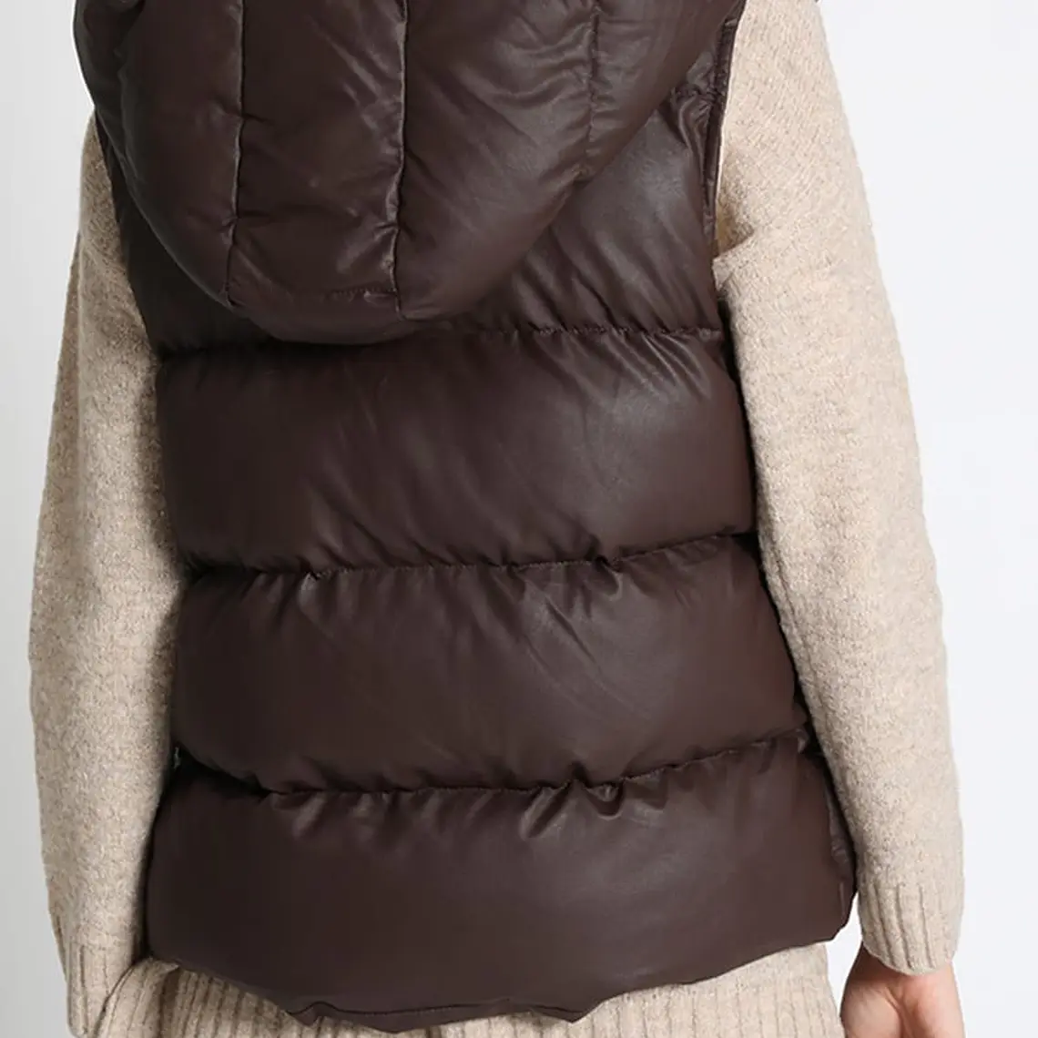 PARKA EFECTO CUERO CON CAPUCHÓN CHOCOLATE (TALLA L) 6