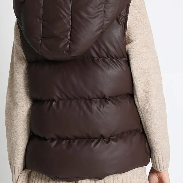 PARKA EFECTO CUERO CON CAPUCHÓN CHOCOLATE (TALLA L) 6