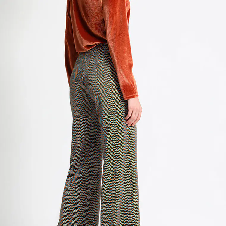 PANTALÓN FLARE JERSEY FANTASÍA, TIRO MEDIO. COLECCIÓN ITALIA (TALLAS L y XL) 4