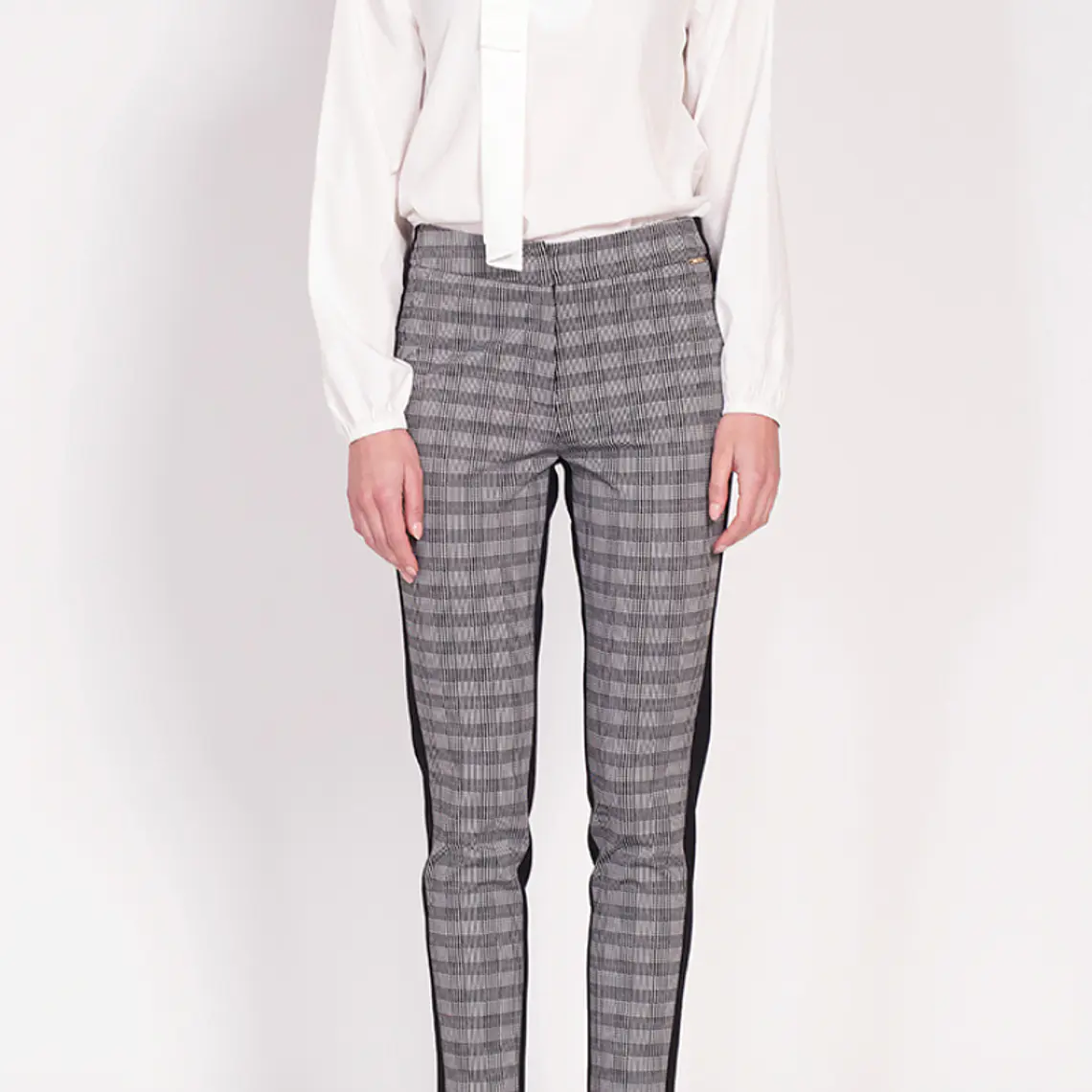 PANTALON PITILLO MIX LISO CUADRILLE NEGRO (TALLAS 36 y 42) 4