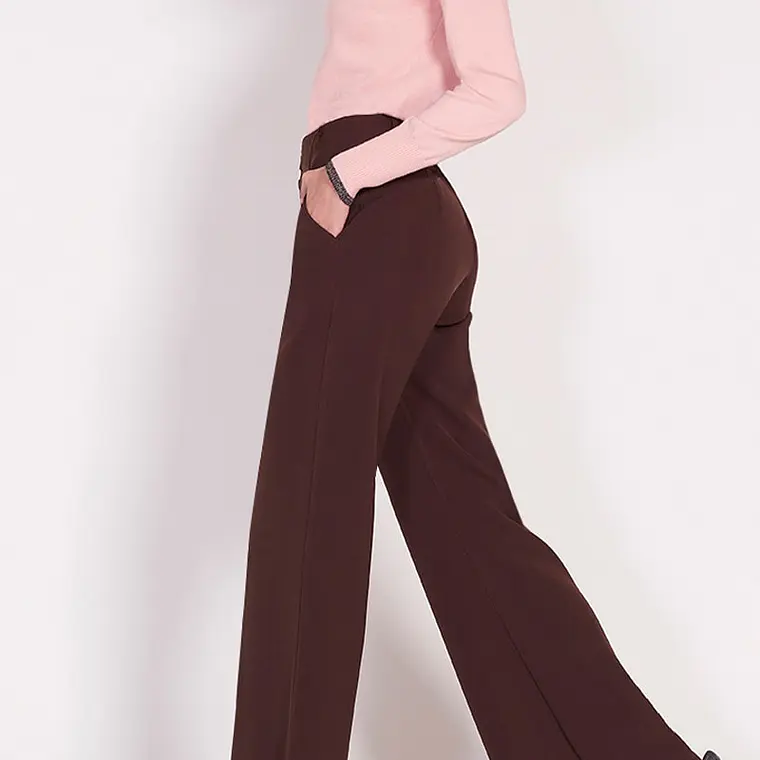 PANTALON RECTO POLIESTER SPANDEX CHOCOLATE CON BOTONES CIERRE Y PRETINA (TALLA 40) 2