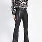 PANTALÓN FLARE TIRO MEDIO EFECTO CUERO  NEGRO (TALLA 46) - Miniatura 2