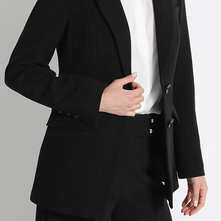 BLAZER LARGO ENTALLADO  NEGRO 5