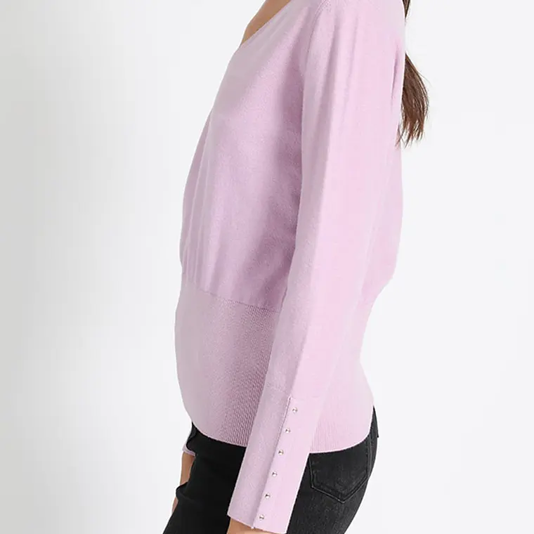 JERSEY TEJIDO ESCOTE EN V LILA  APLICACIÓN BOTONES (TALLA XL) 4