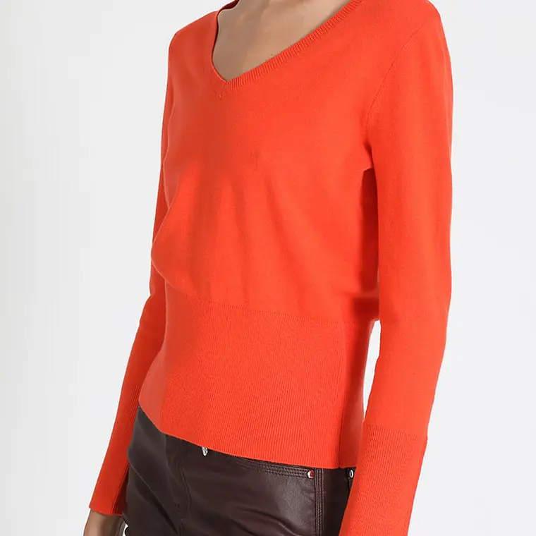 JERSEY TEJIDO ESCOTE EN V NARANJO  APLICACIÓN BOTONES (TALLA XL) 2