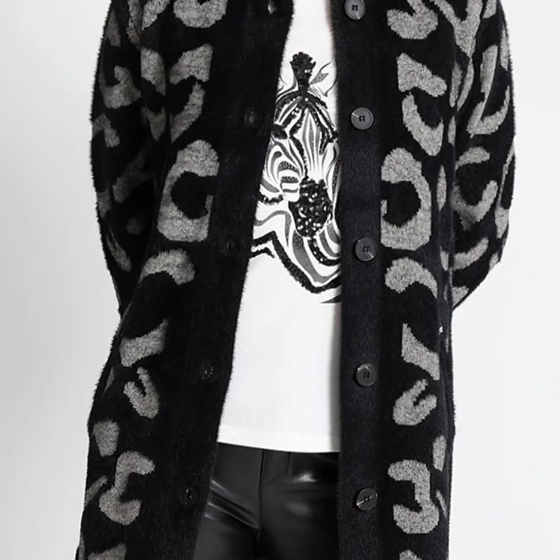 ABRIGO  RECTO TEJIDO JACQUARD GRIS  CON CUELLO (TALLA L) 2