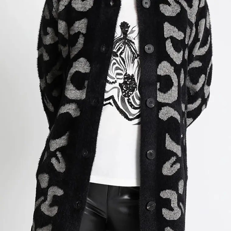 ABRIGO  RECTO TEJIDO JACQUARD GRIS  CON CUELLO (TALLA L) 2