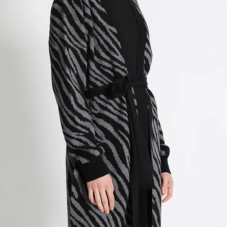 JERSEY TEJIDO TIPO TAPADO CON LAZO  CEBRA GRIS (TALLA L) 1