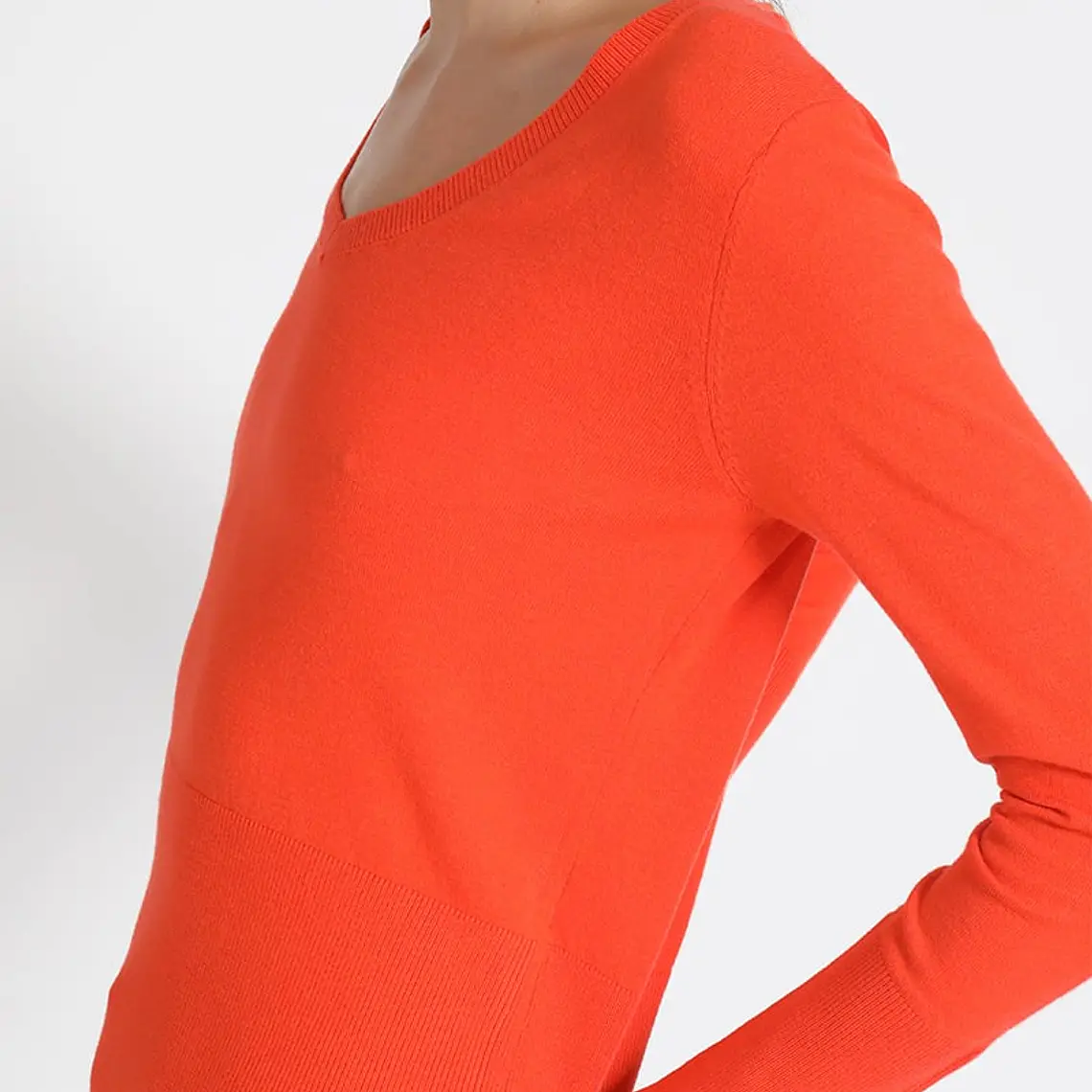 JERSEY TEJIDO ESCOTE EN V NARANJO  APLICACIÓN BOTONES (TALLA XL) 4