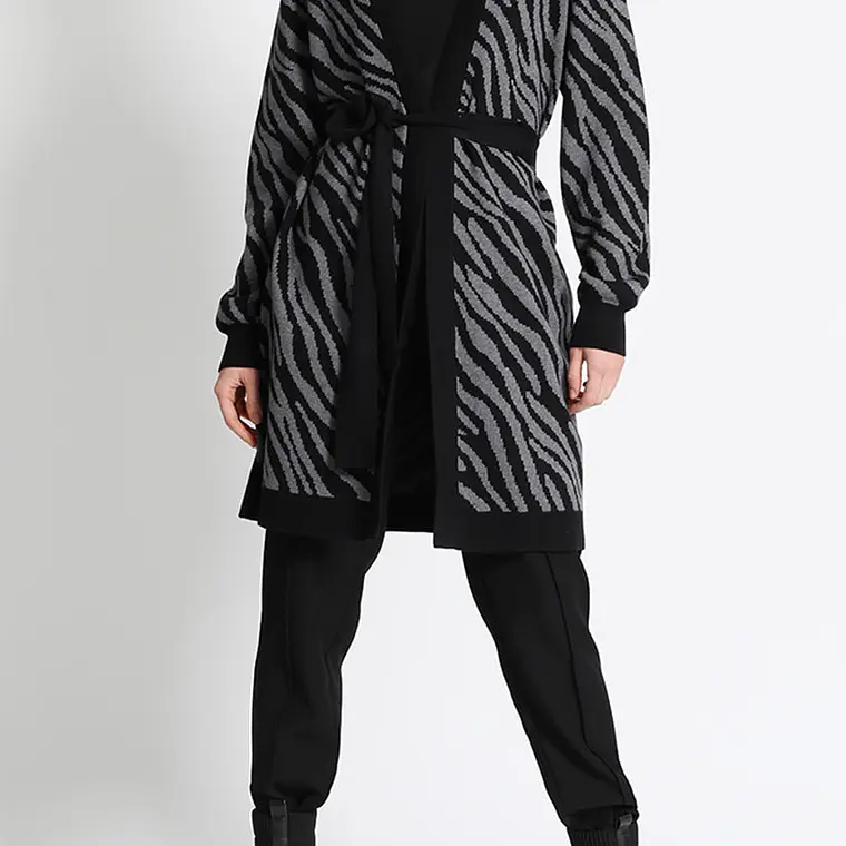 JERSEY TEJIDO TIPO TAPADO CON LAZO  CEBRA GRIS (TALLA L) 2