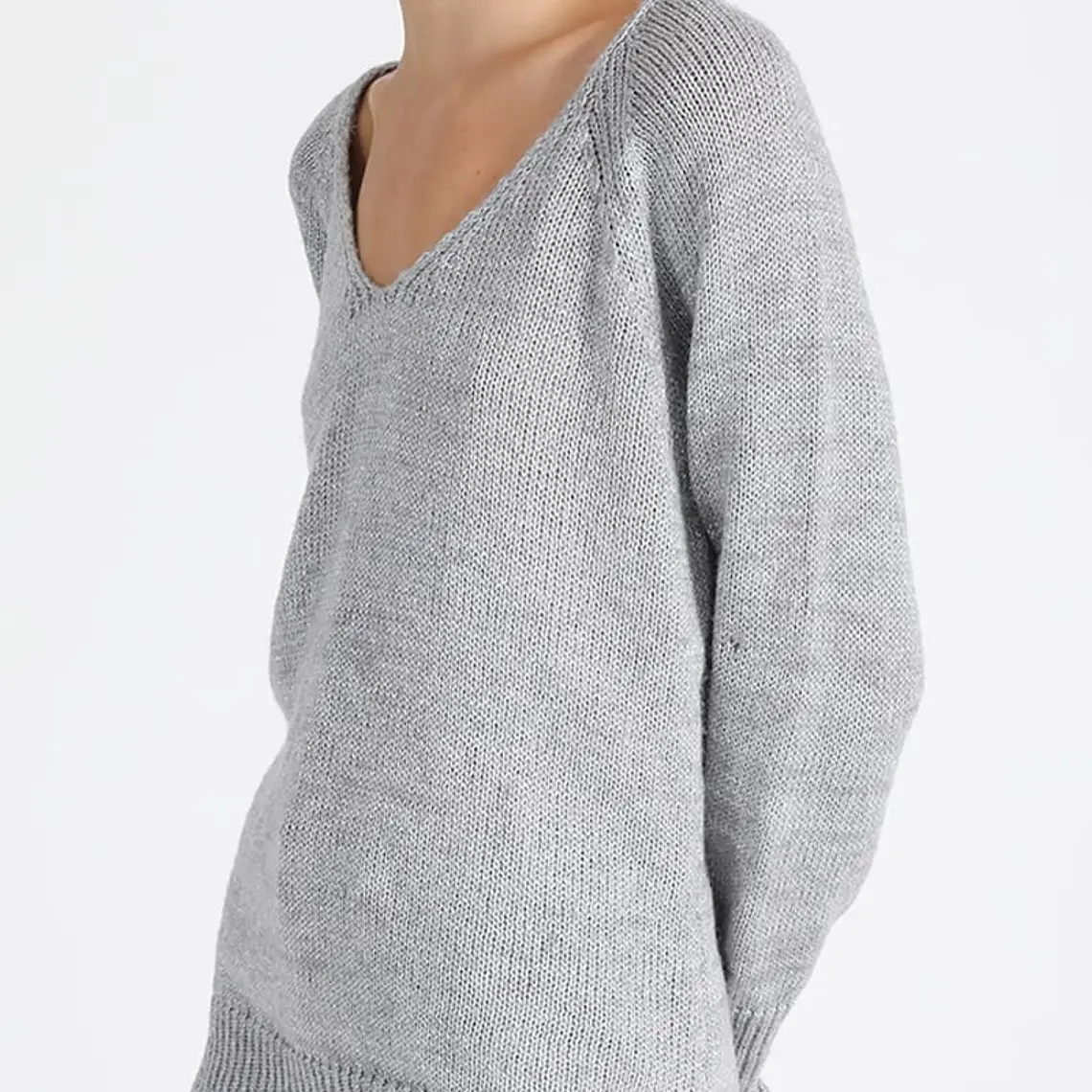 JERSEY LARGO TEJIDO LUREX PERLA ESCOTE EN V Y CUELLO DESMONTABLE  MANGA LARGA RAGLAN  (TALLA L) 3