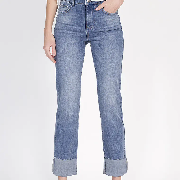 JEANS STRAIGHT  TIRO MEDIO 5