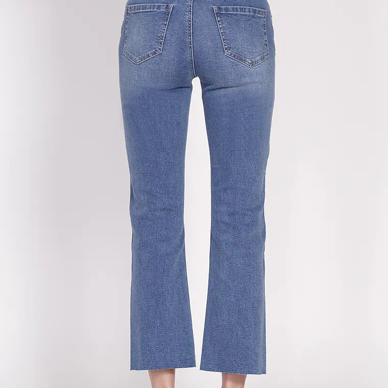 JEANS CROPPED STRAIGHT  TIRO MEDIO (talla 44) 4