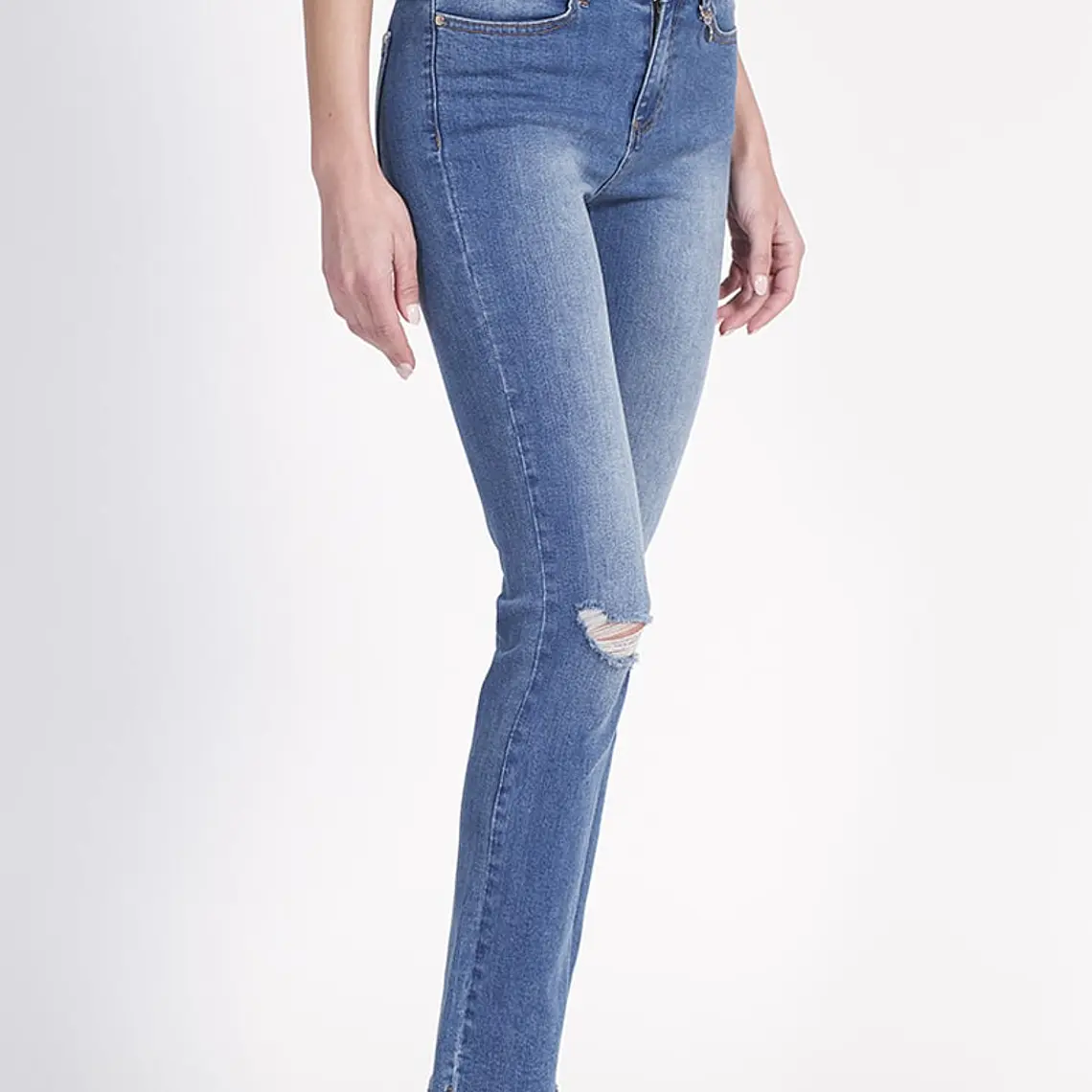 JEANS STRAIGHT  TIRO MEDIO 4