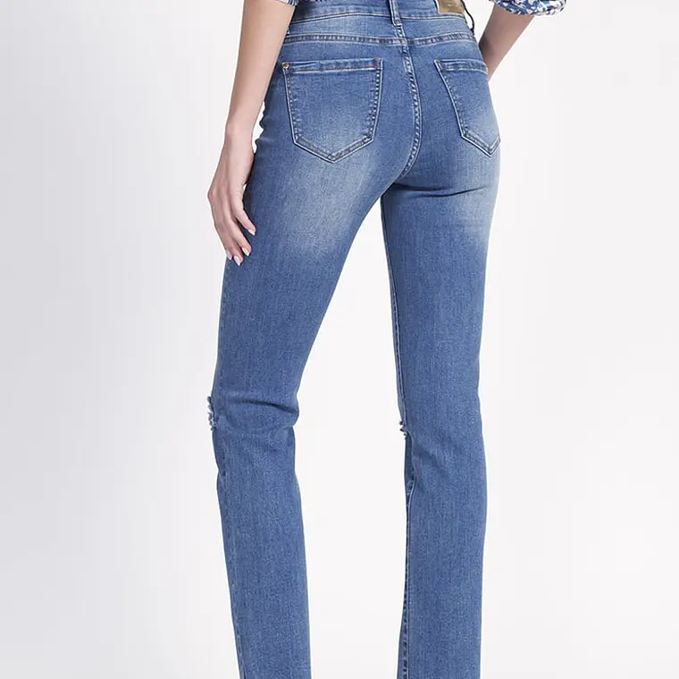 JEANS STRAIGHT  TIRO MEDIO 5