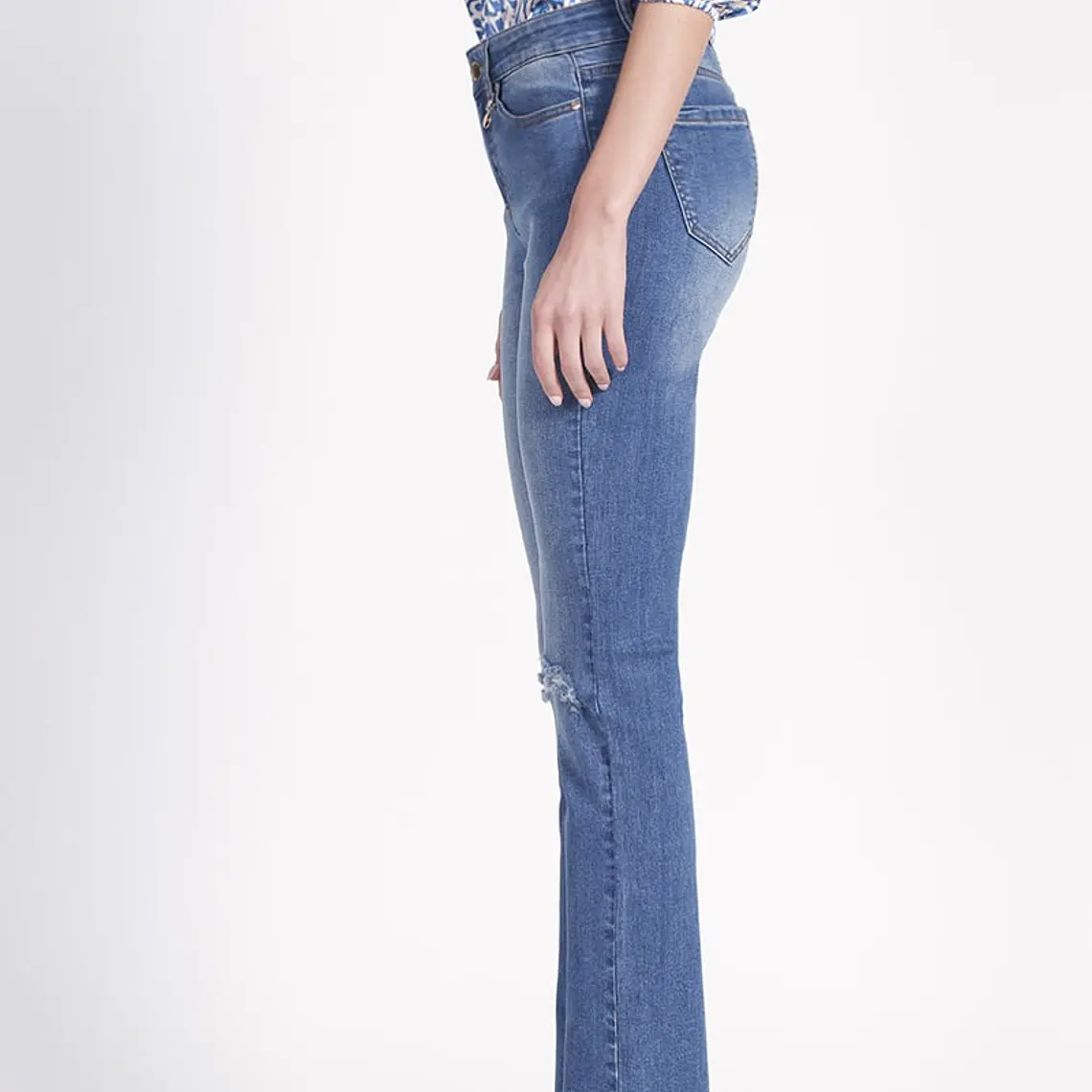 JEANS STRAIGHT  TIRO MEDIO 6