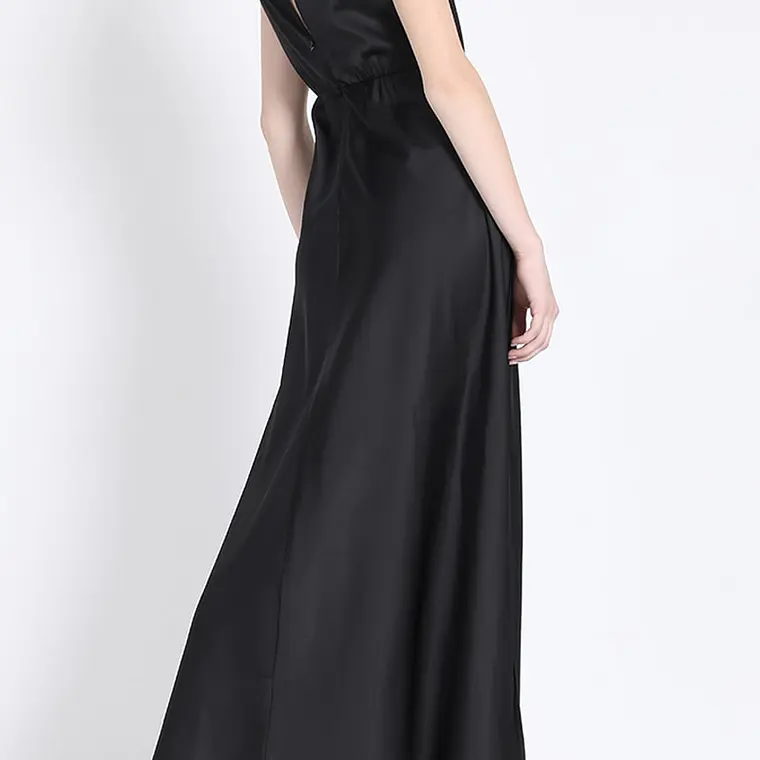 VESTIDO MAXI  SATIN NEGRO 3