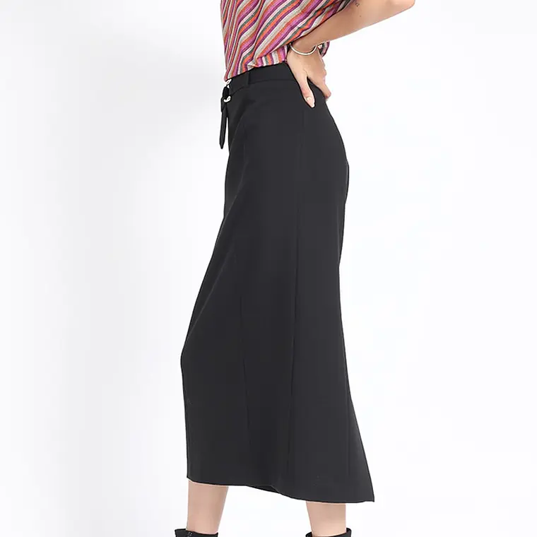 FALDA MIDI CON CINTURON  NEGRO 6