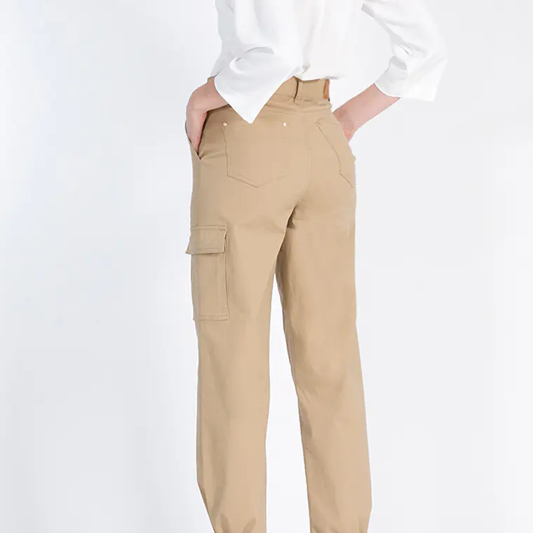 PANTALÓN CARGO TIRO MEDIO CAFÉ 3