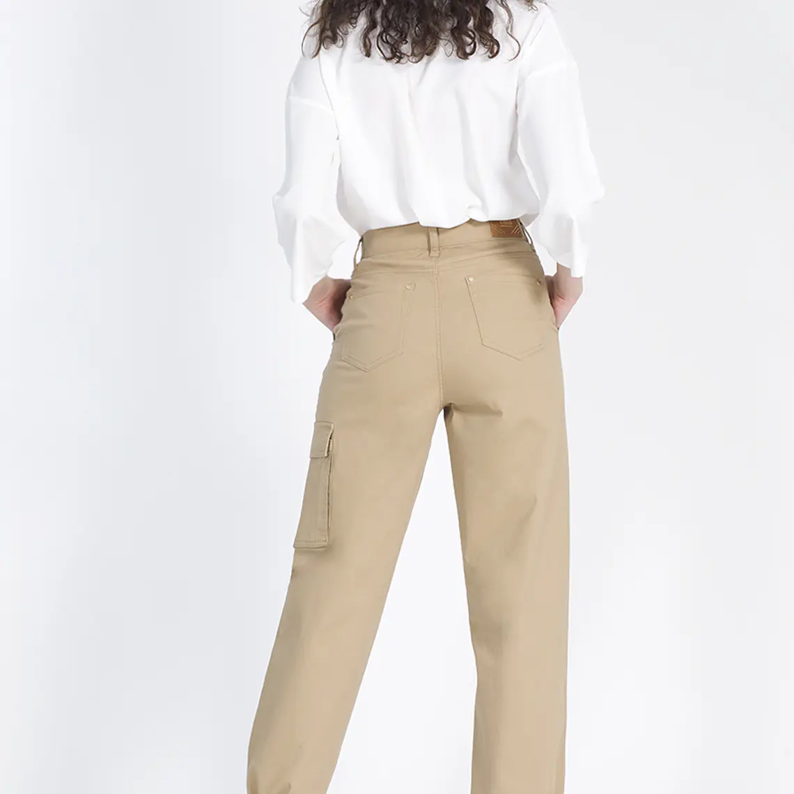 PANTALÓN CARGO TIRO MEDIO CAFÉ 6