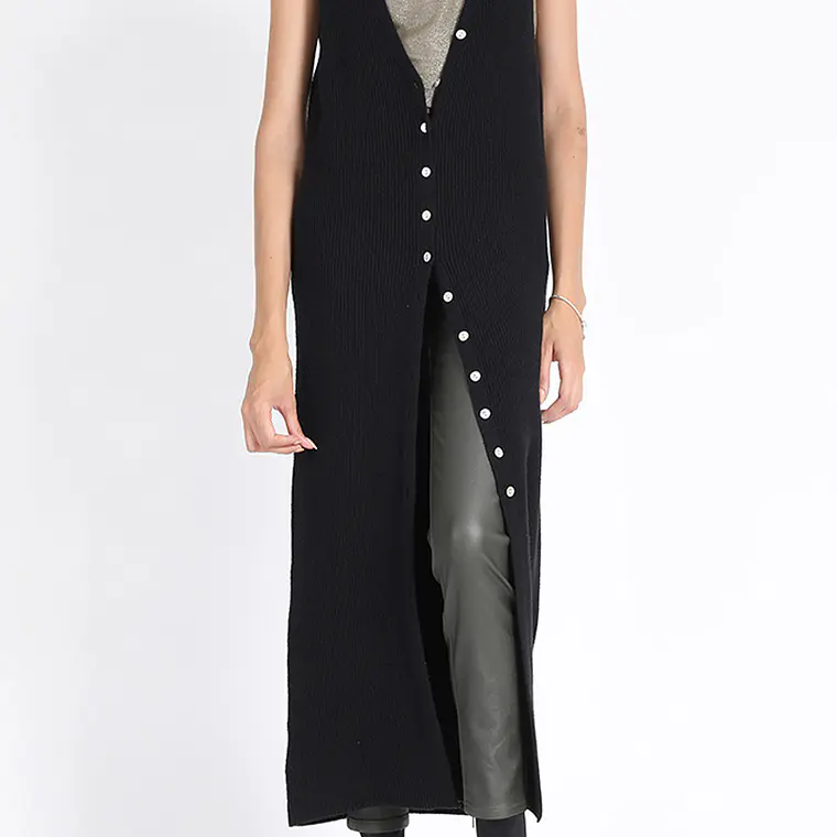 TEJIDO TAPADO ESCOTE V SIN MANGAS LARGO MODA NEGRO 1