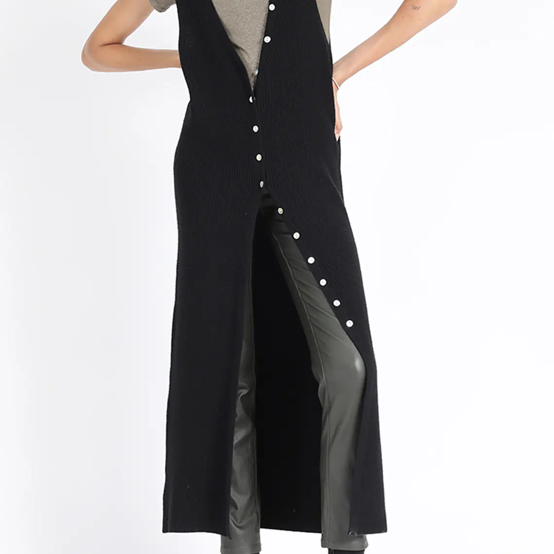 TEJIDO TAPADO ESCOTE V SIN MANGAS LARGO MODA NEGRO 3