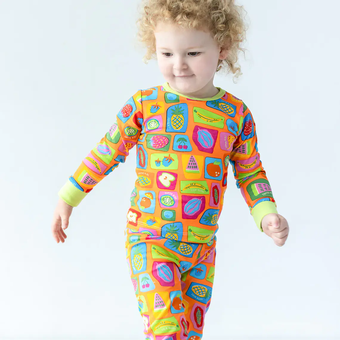 CONJUNTO PIJAMA NARANJO FRUTAS ALGODÓN PERUANO (18 MESES) 4