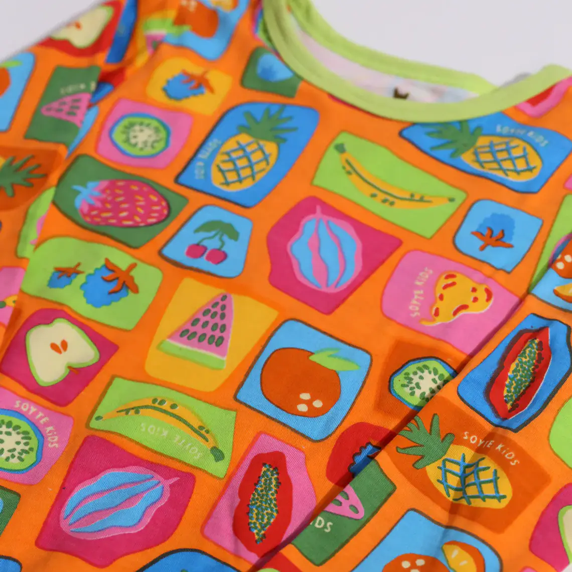 CONJUNTO PIJAMA NARANJO FRUTAS ALGODÓN PERUANO (18 MESES) 3