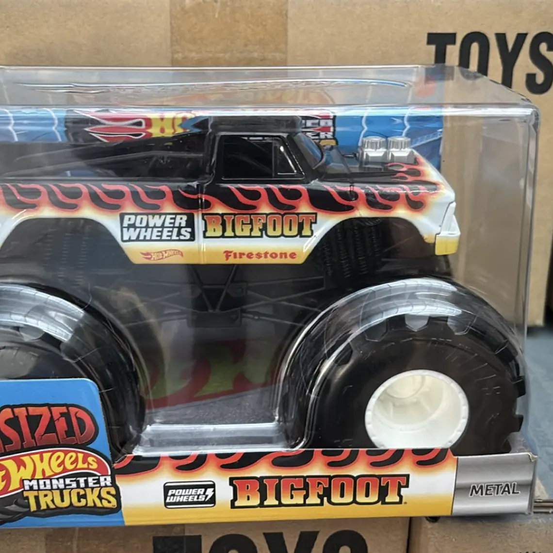 HOT WHEELS SORPRESA ESCALA 1:24 974J - NEGRO 1